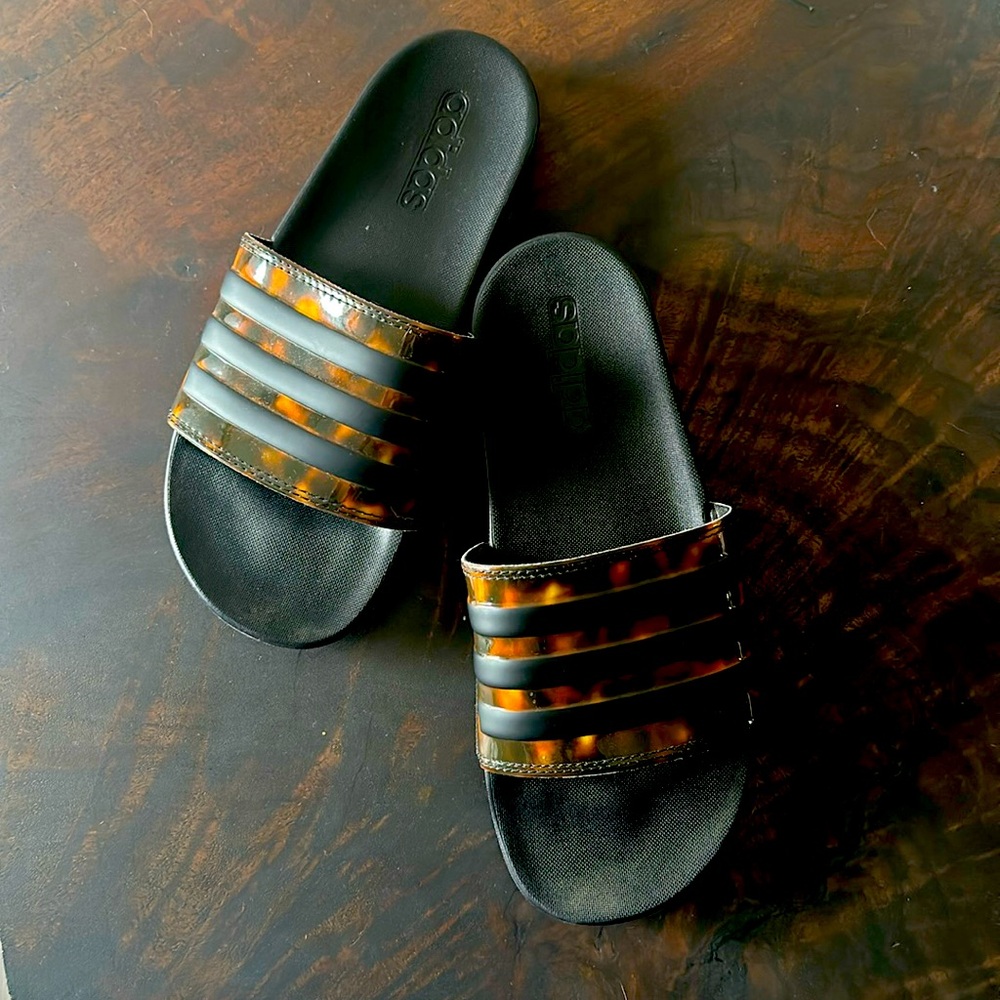 Adidas Tortishell slides